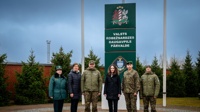 FOTO: Tiesībsardze ar robežsargiem