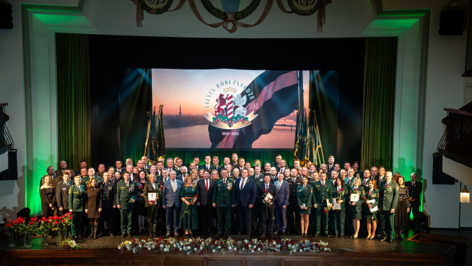 FOTO: VRS 105. gadadienas dalībnieki