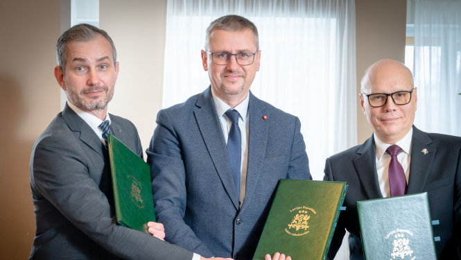 FOTO: Iestāžu vadītāju tikšanās