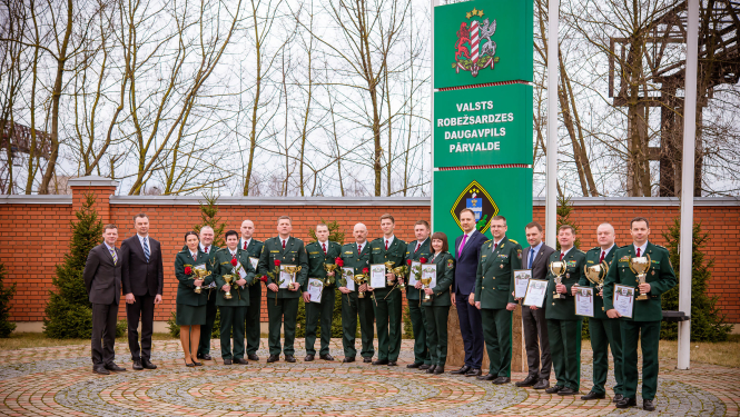 FOTO: Atskaites sanāksme