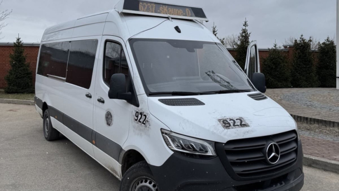 FOTO: Konstatētais mikroautobuss