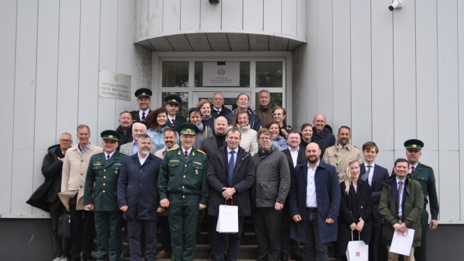 FOTO: Delegācijas kopbilde