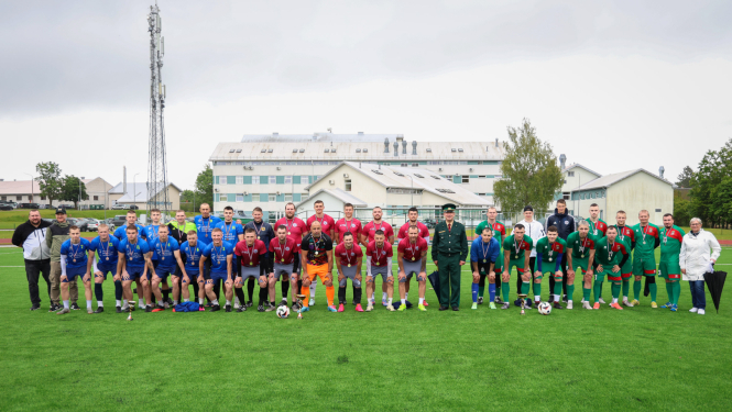 FOTO: Futbola sacensību dalībnieki