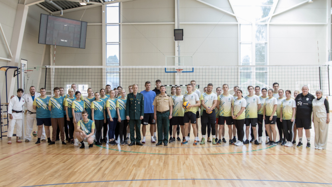 FOTO: Sportisti viesojas VRK