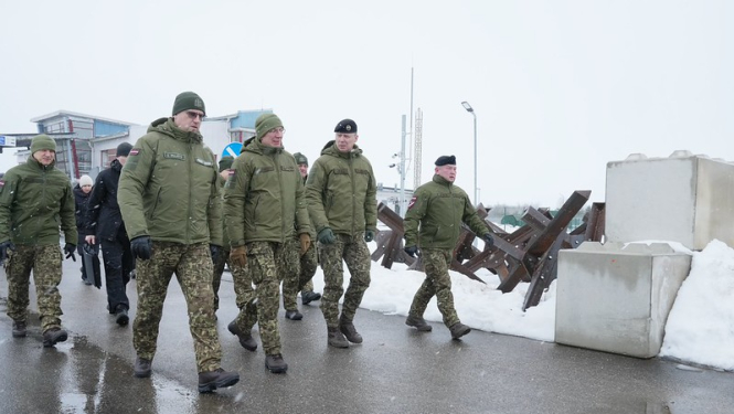 FOTO: Prezidenta vizīte uz robežas