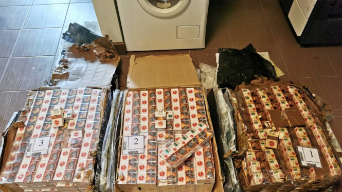 Robežsargi izņem 30 000 cigarešu