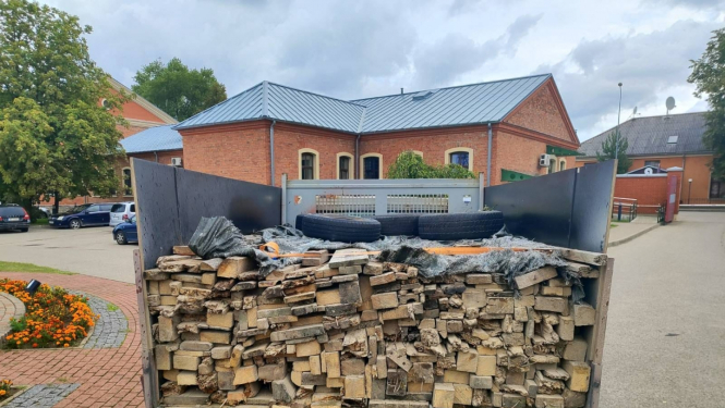 FOTO: Konstatētais auto