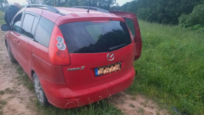 FOTO: Pārkāpēju mašīna