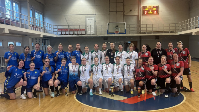 FOTO: Sacensību dalībnieku kopbilde