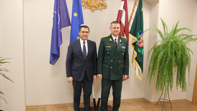 FOTO: Tikšanās ar Uzbekistānas vēstnieku