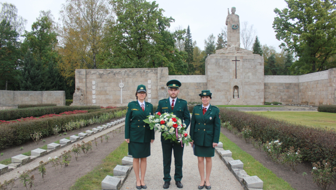 FOTO. Robežsargi piedalās Robežsardzes sagrāves piemiņas pasākumos