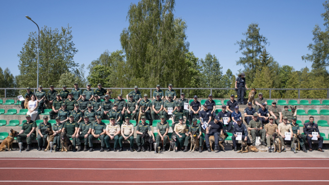 FOTO: Kinologu sacensības