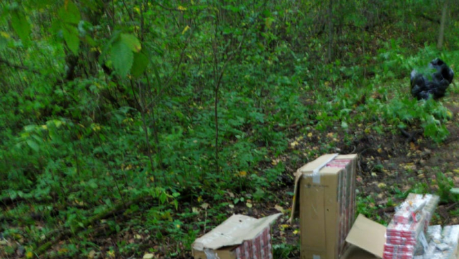 FOTO: Kontrabandas cigaretes