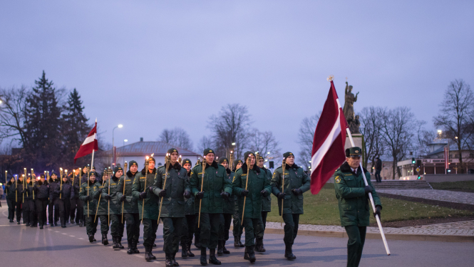 Foto: Lāčplēša dienas pasākumi Valsts robežsardzes teritoriālajās pārvaldēs