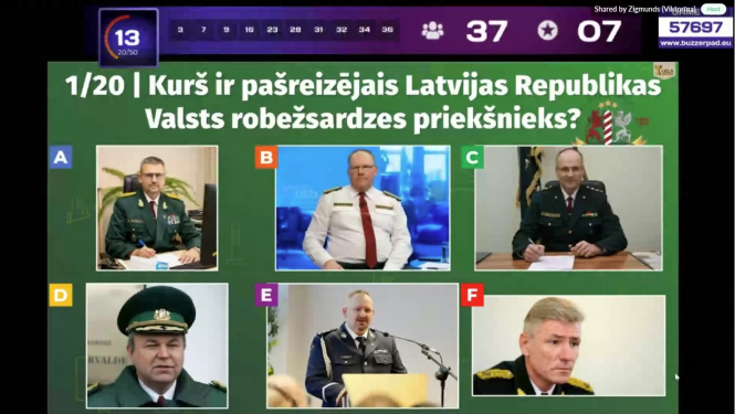 FOTO: Erudīcijas spēle