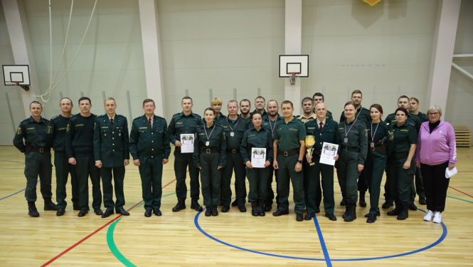 FOTO: Sacensību dalībnieku kopbilde