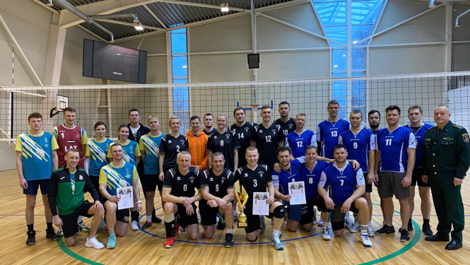 FOTO: Volejbola komanda