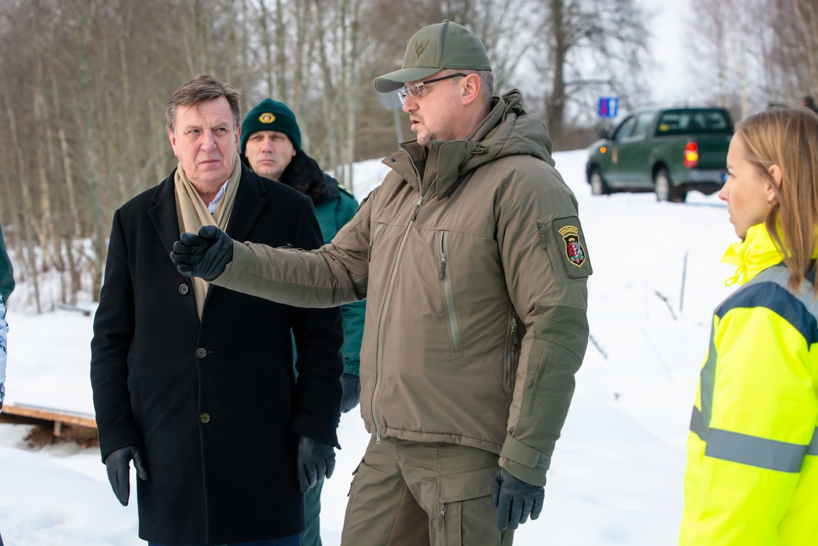 Valsts robežsardzes priekšnieks kopā ar Iekšlietu ministru apmeklē valsts robežu