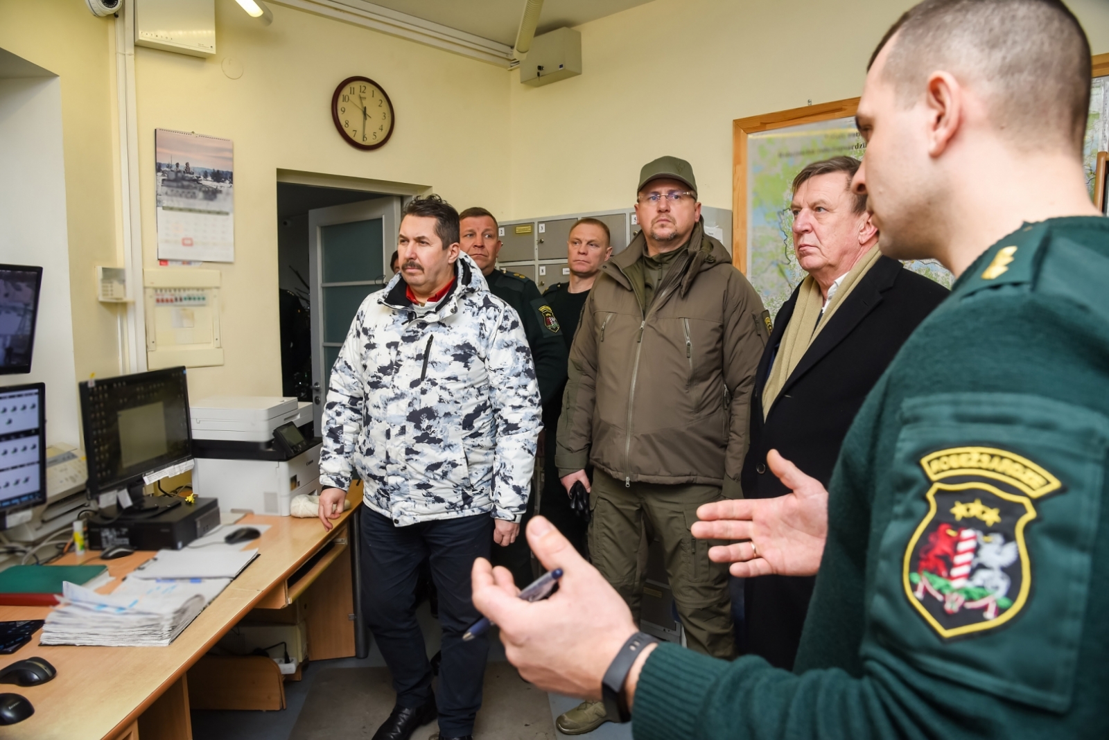Valsts robežsardzes priekšnieks kopā ar Iekšlietu ministru apmeklē valsts robežu