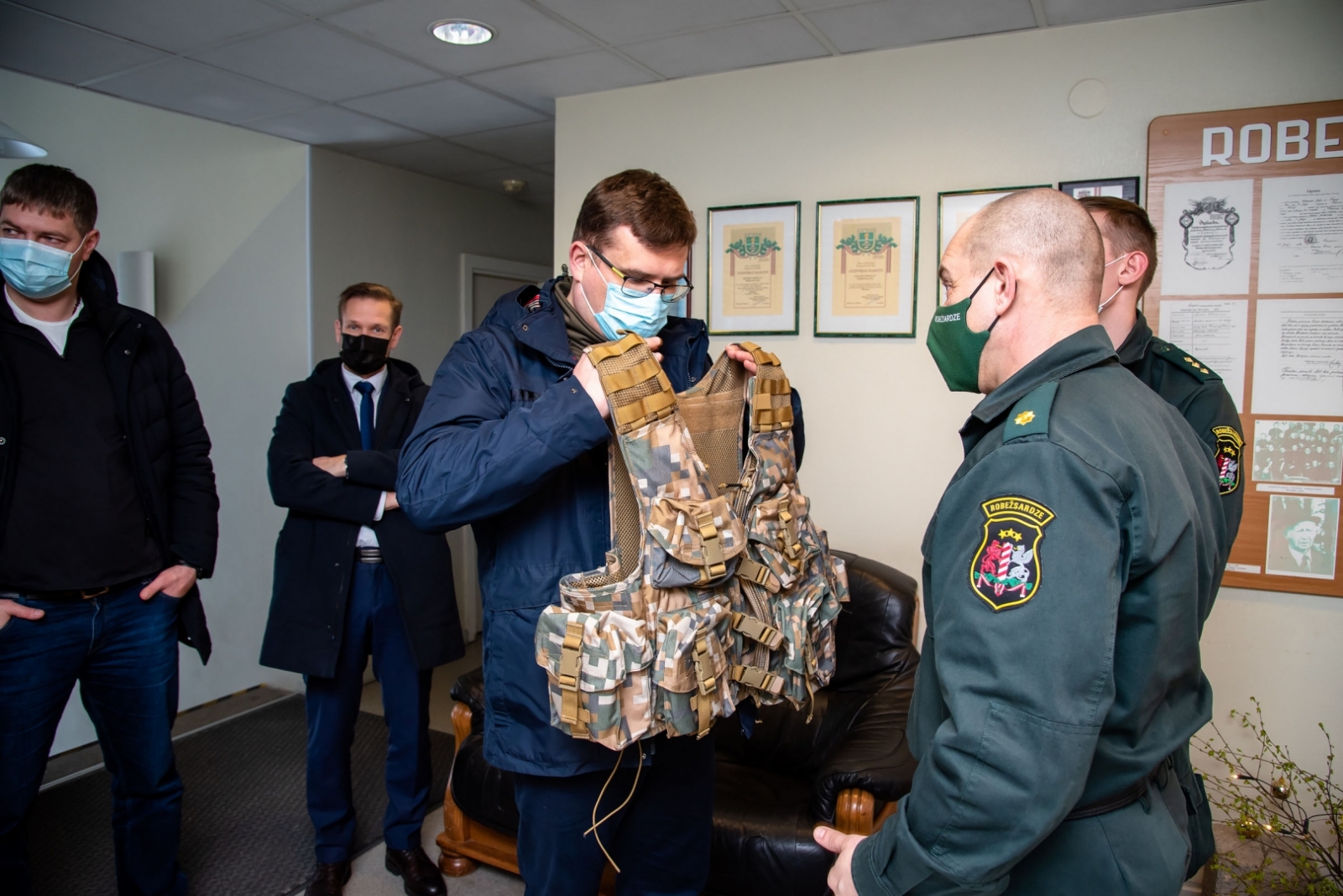 FOTO: Lietuvas pārstāvju vizīte uz robežas