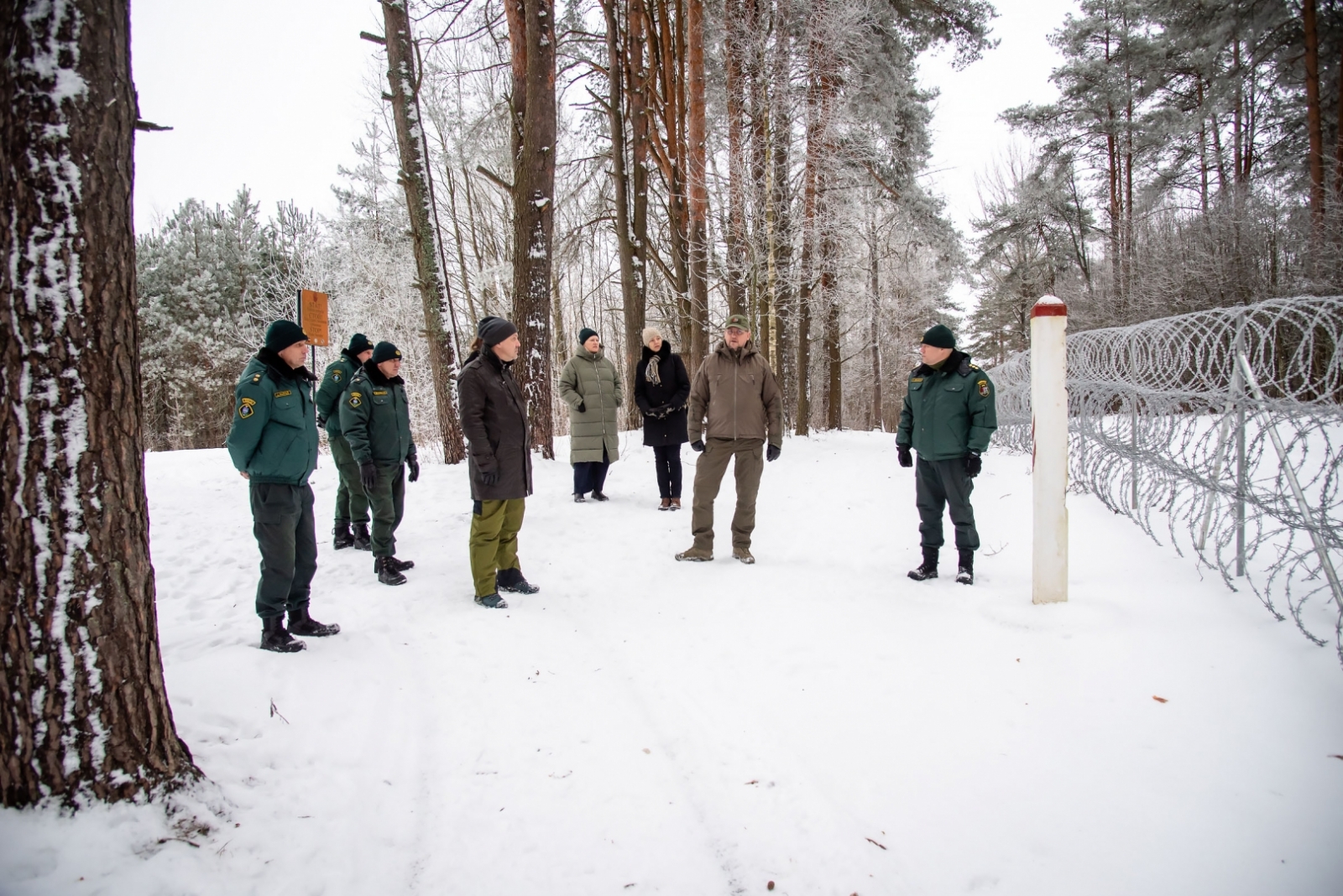FOTO: Tiesībsarga vizīte uz robežas