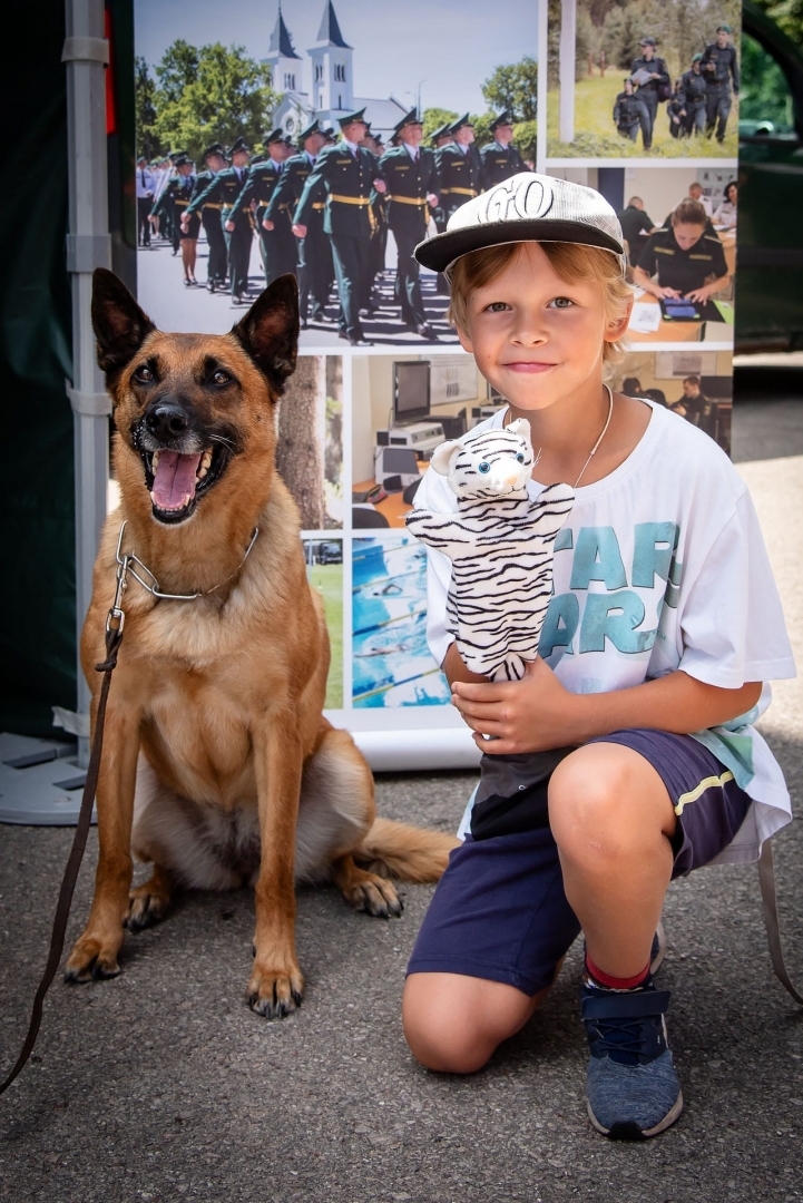 Valsts robežsardzes Daugavpils pārvalde ar godu un lepnumu piedalās Krāslavas simtgades svinību pasākumos