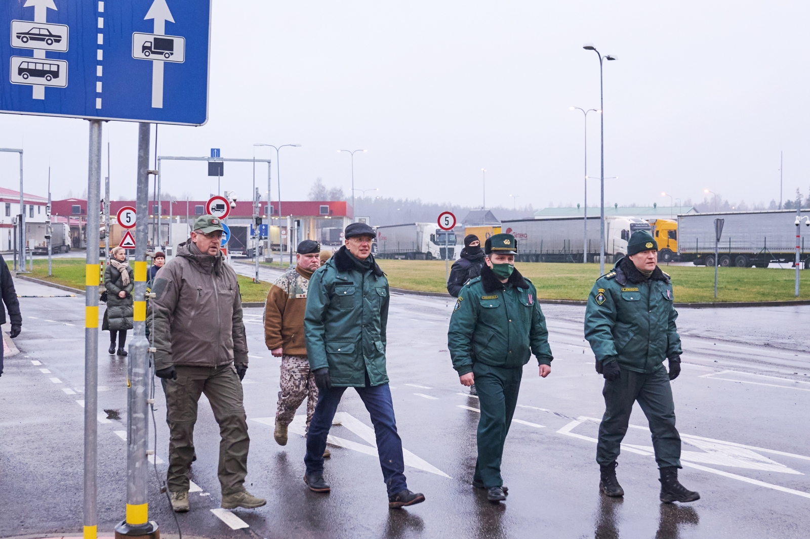 FOTO: Ministru prezidents apmeklē valsts robežu