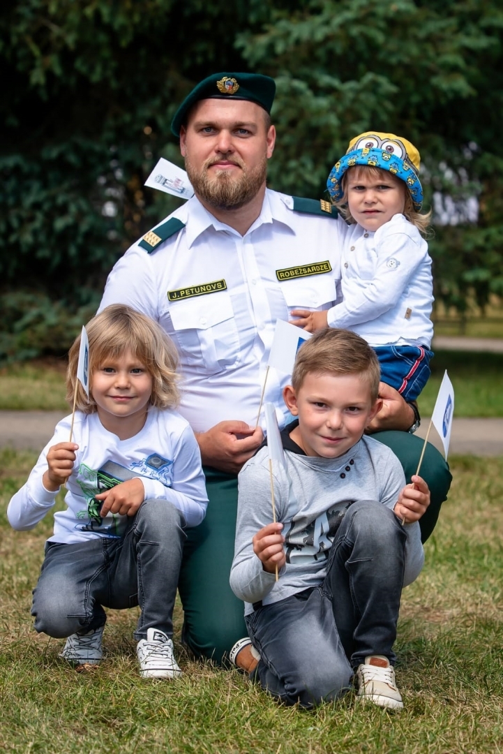 Valsts robežsardzes Daugavpils pārvalde ar godu un lepnumu piedalās Krāslavas simtgades svinību pasākumos