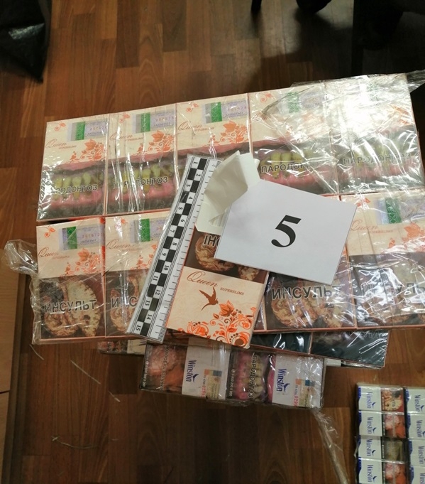 Robežsargi izņem 30 000 kontrabandas cigarešu 