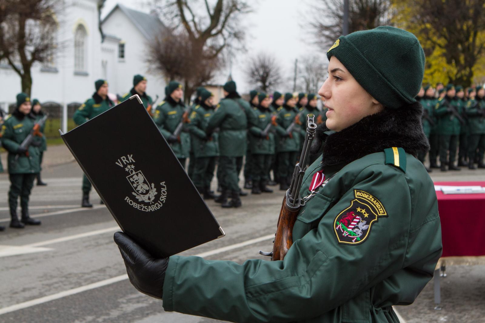 Foto: Rēzeknē norisinājās Robežsargu dienai veltītie svinīgie pasākumi