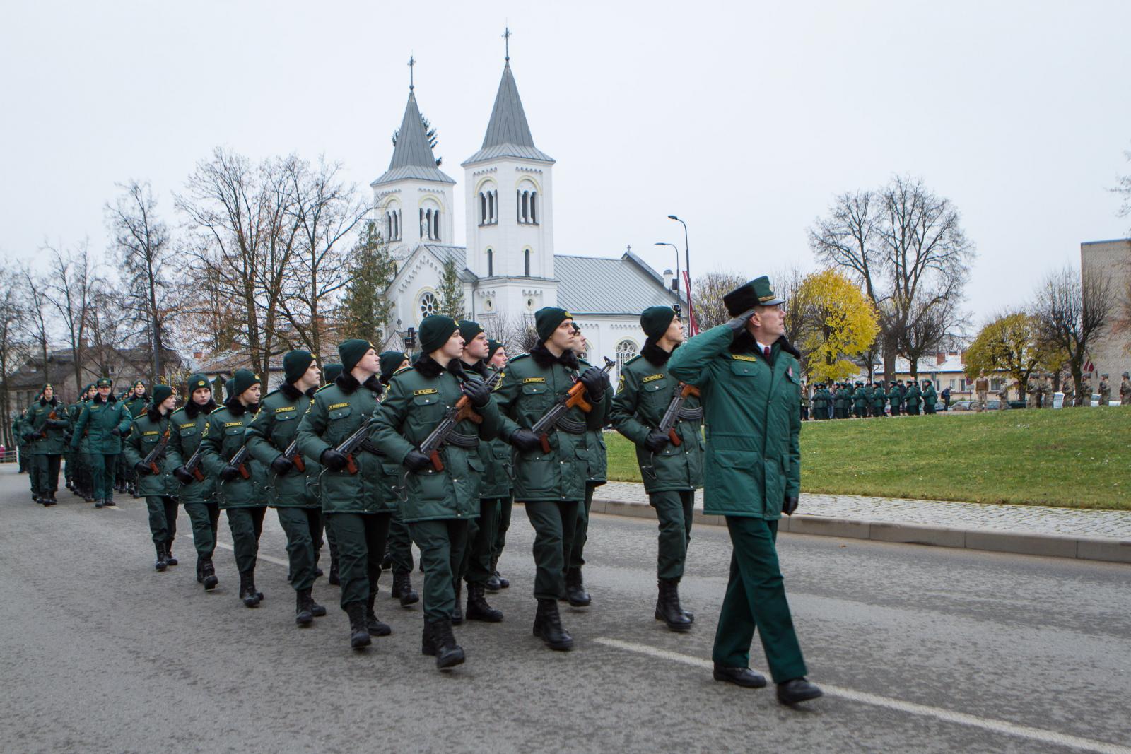 Foto: Rēzeknē norisinājās Robežsargu dienai veltītie svinīgie pasākumi