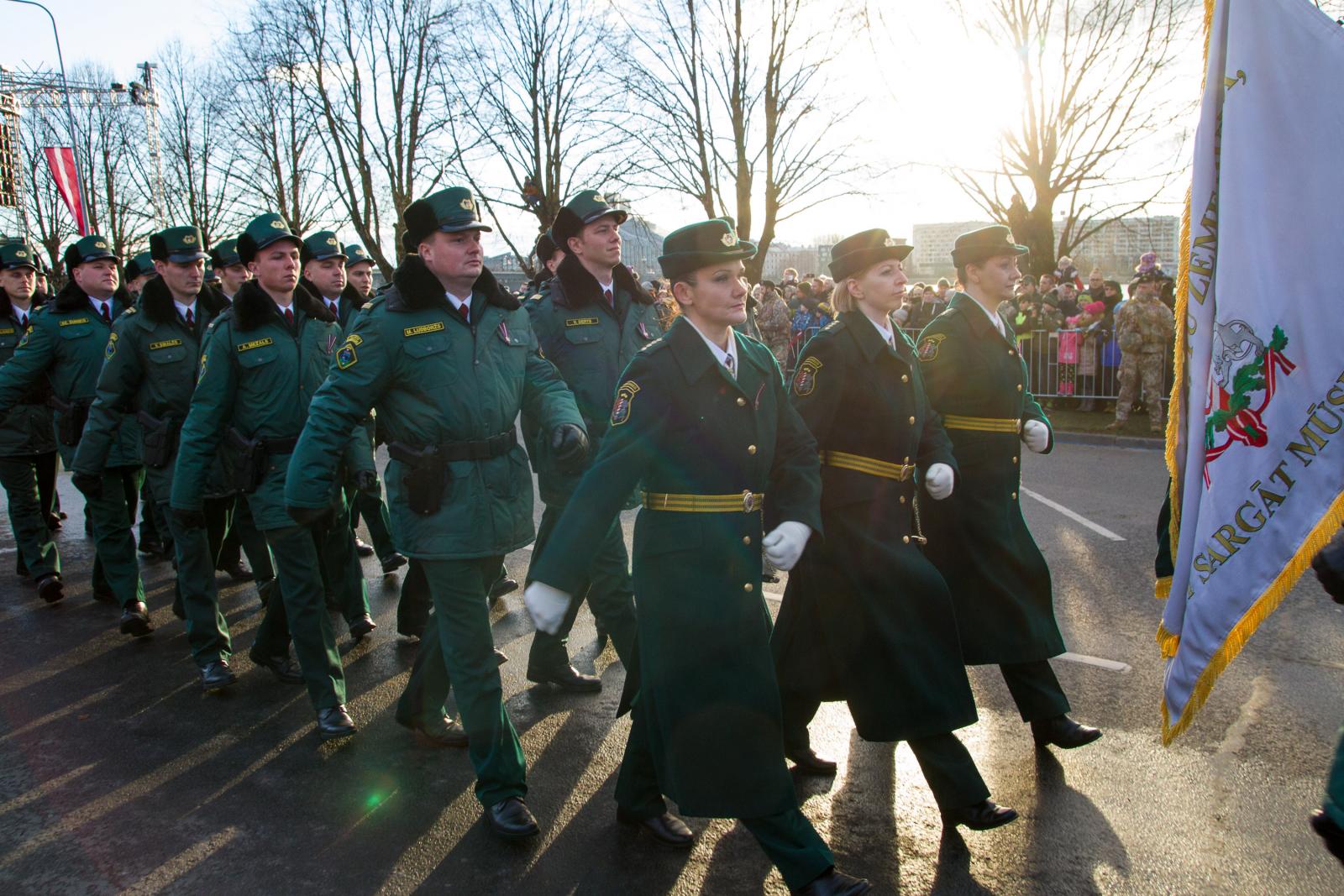 Foto: Latvijas dzimšanas dienai veltītie svētku pasākumi