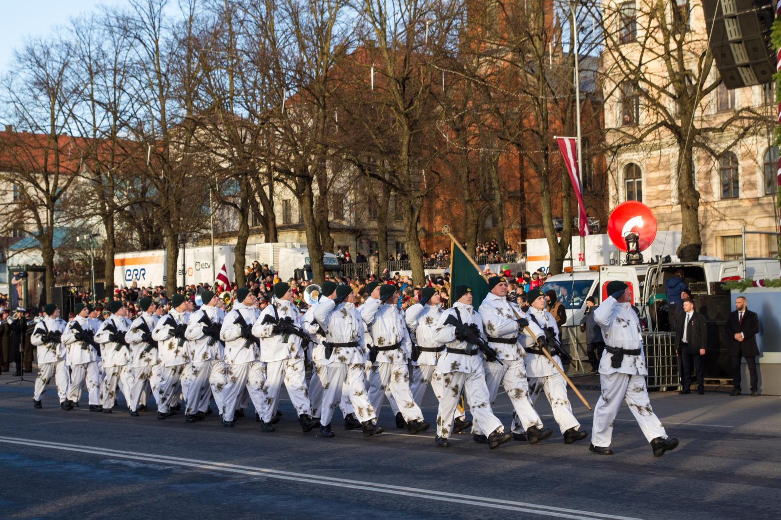 Foto: Latvijas dzimšanas dienai veltītie svētku pasākumi