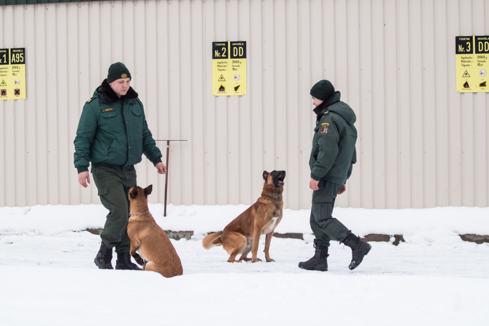 Valsts robežsardzes priekšnieks kopā ar Iekšlietu ministru apmeklē valsts robežu