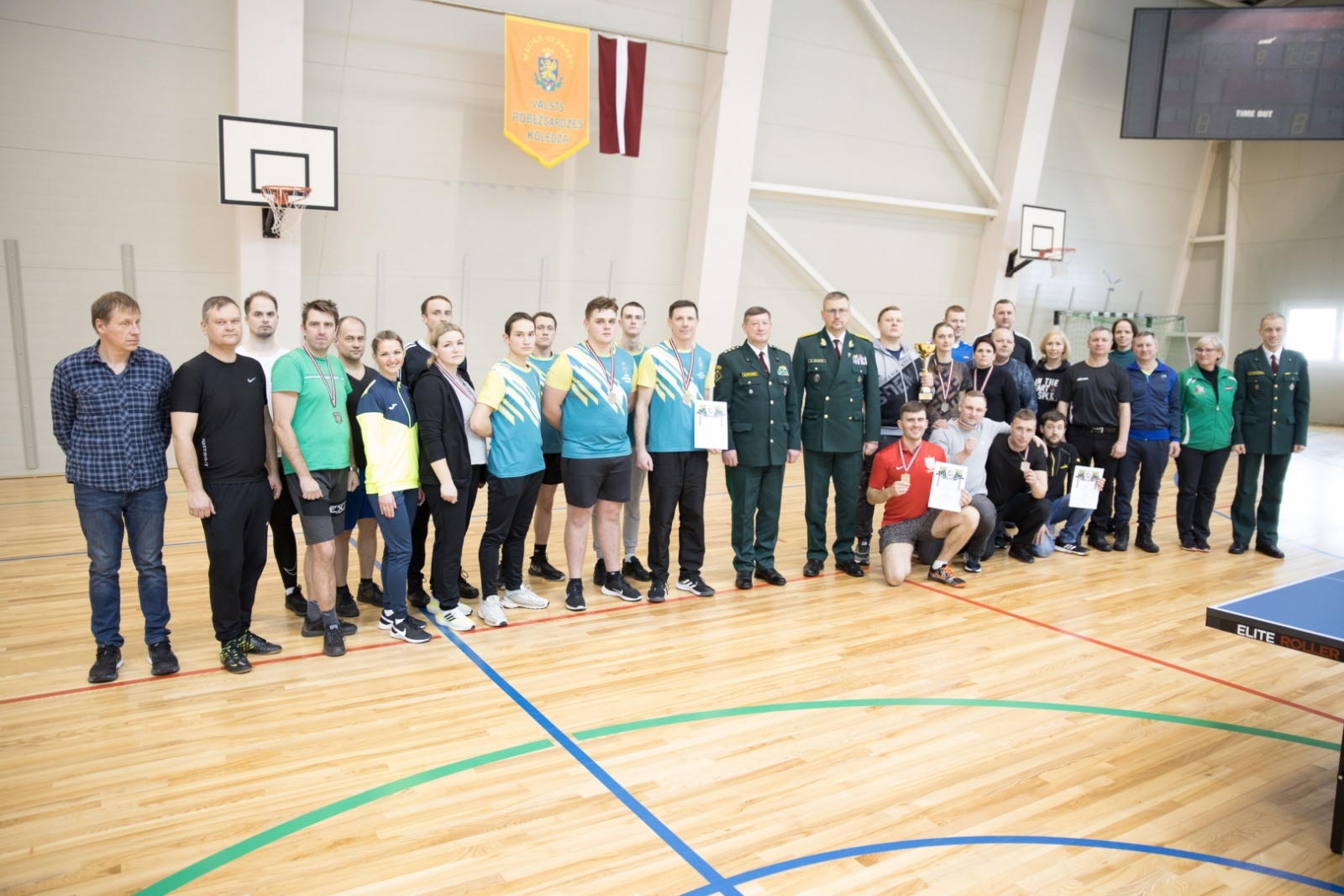 FOTO: Sacensības galda tenisā