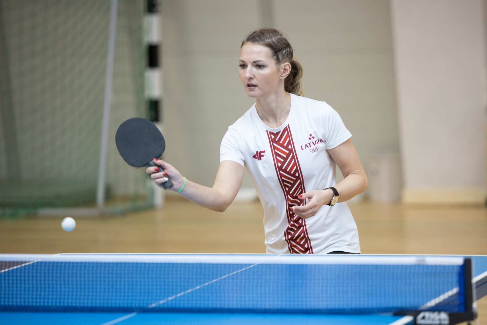 FOTO: Sacensības galda tenisā