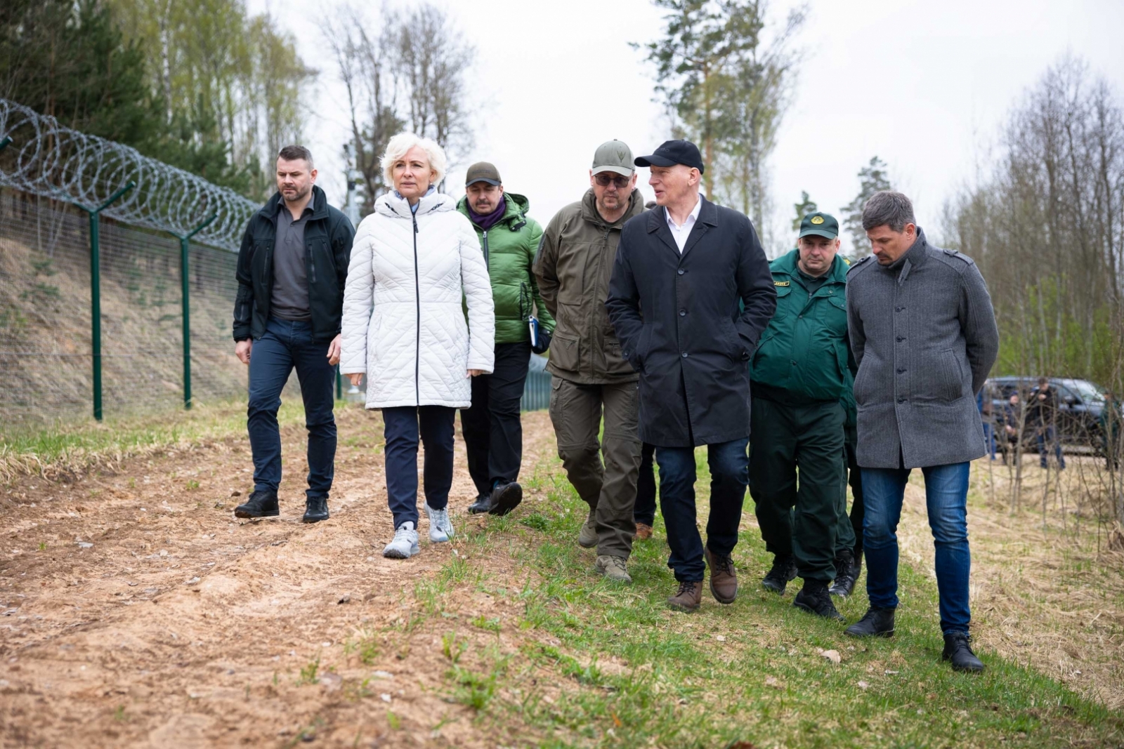 FOTO: Saeimas priekšsēdētāja apmeklē robežu