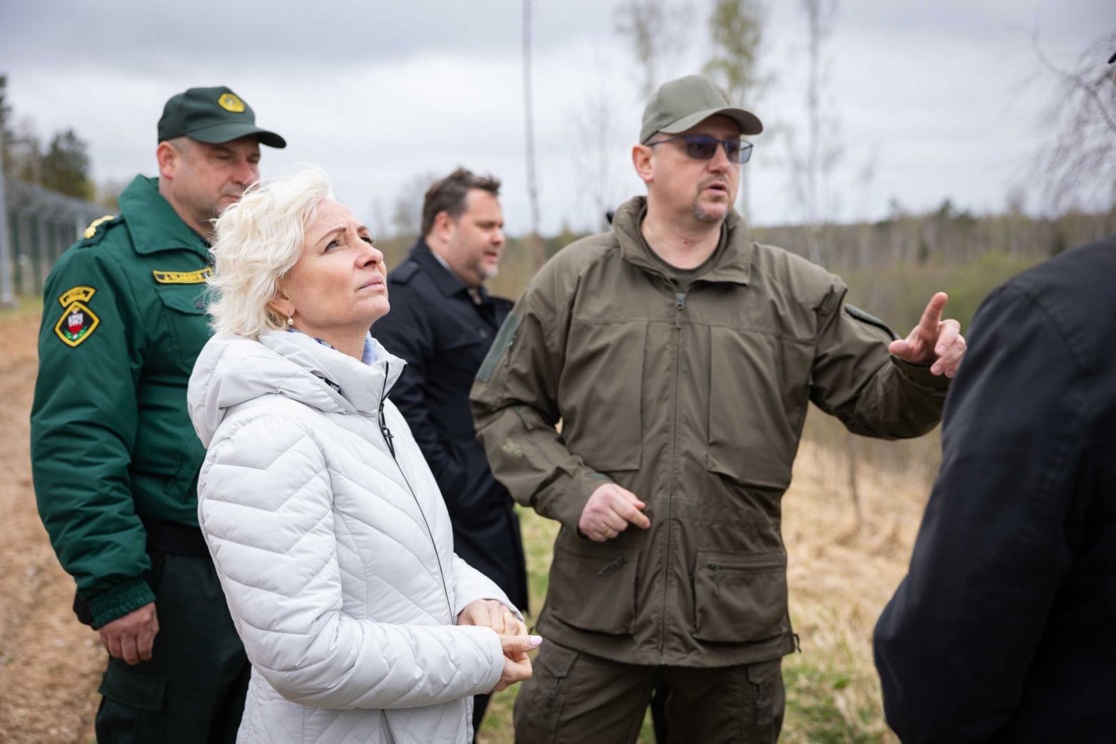 FOTO: Saeimas priekšsēdētāja apmeklē robežu