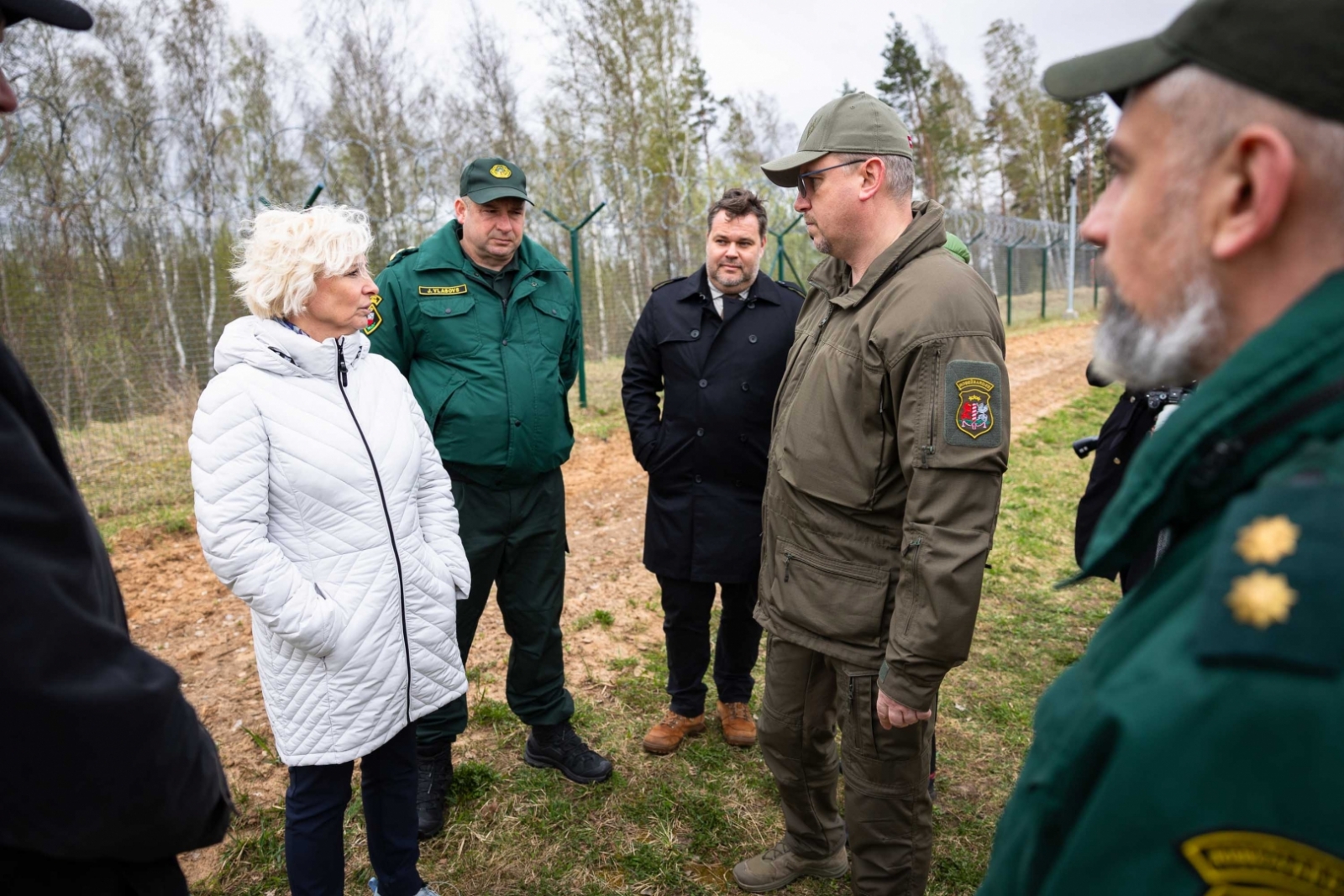 FOTO: Saeimas priekšsēdētāja apmeklē robežu