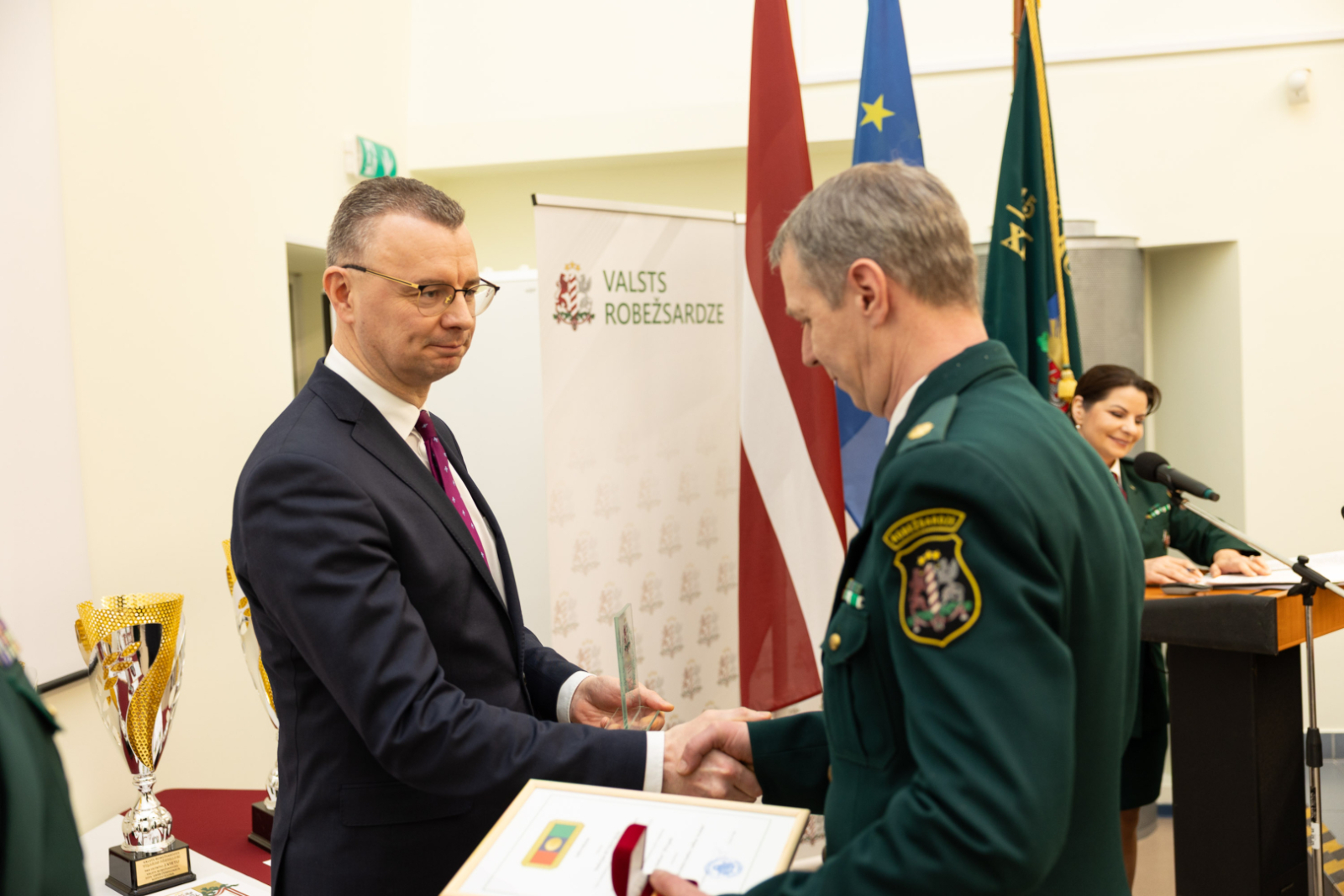 FOTO: Atskaites sanāksme