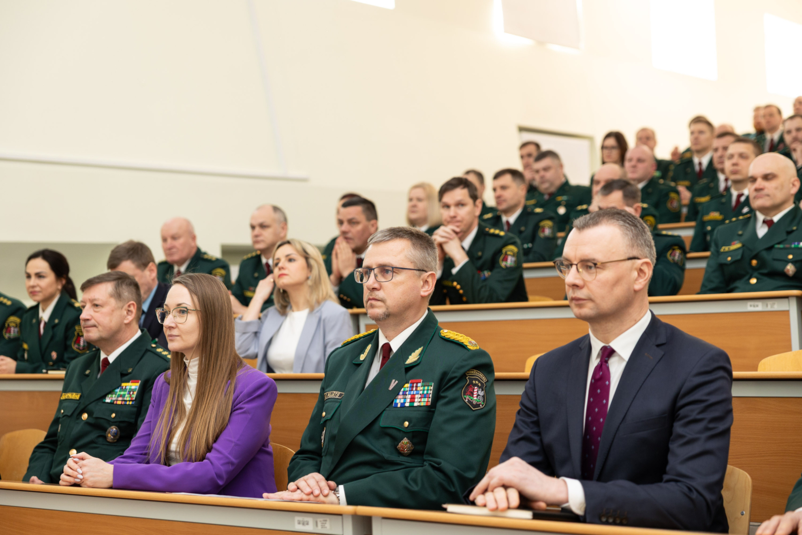 FOTO: Atskaites sanāksme