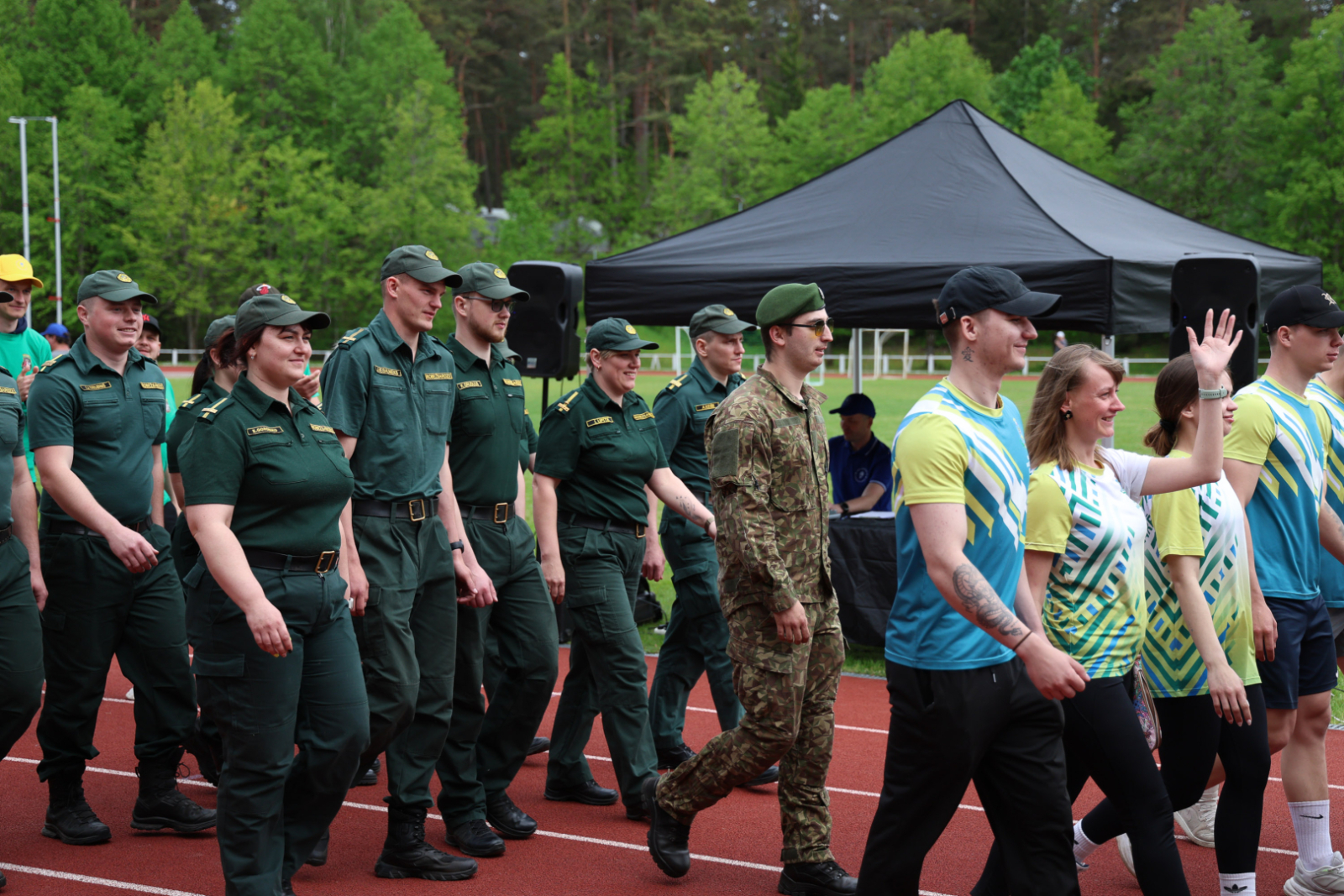 FOTO: Sporta sezonas noslēguma sacensības