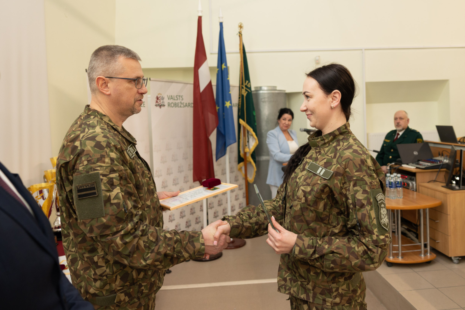 FOTO: Atskaites sanāksme