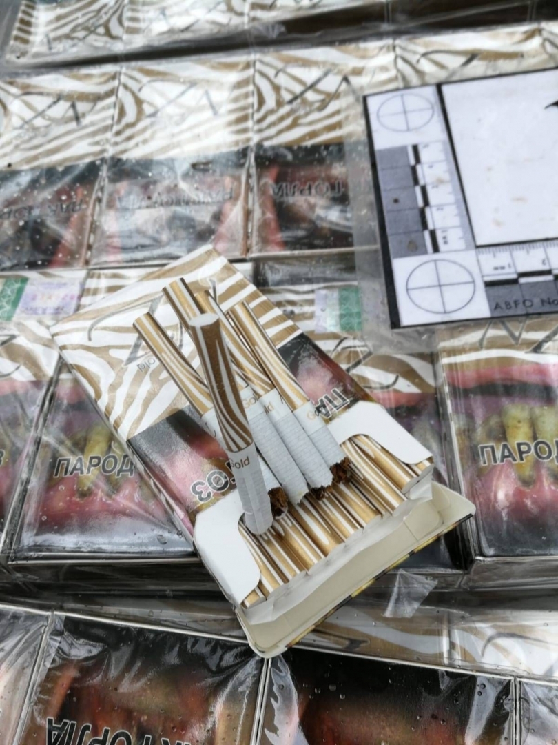 Robežsargi izņem 59 000 kontrabandas cigarešu