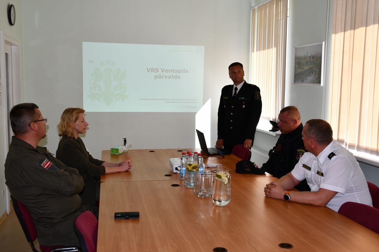 Apspriež sadarbību vides aizsardzības nodrošināšanā