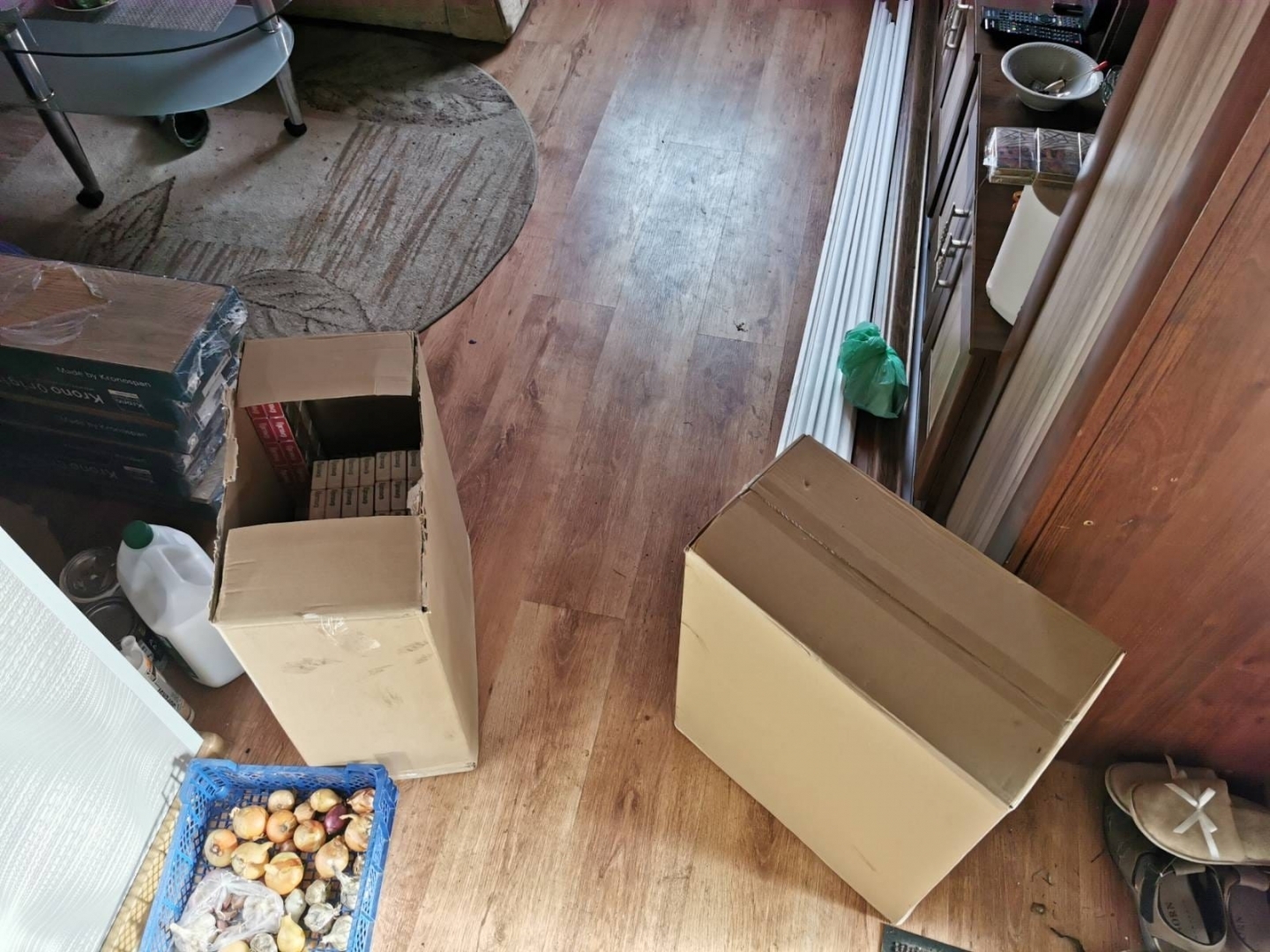 Robežsargi saistībā ar tabakas izstrādājumu nelikumīgu apriti aiztur divas personas