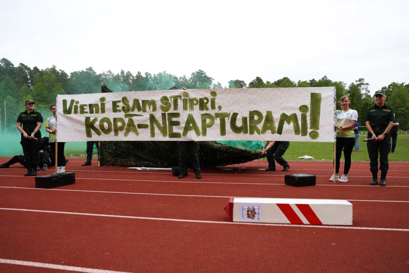 FOTO: Sporta sezonas noslēguma sacensības