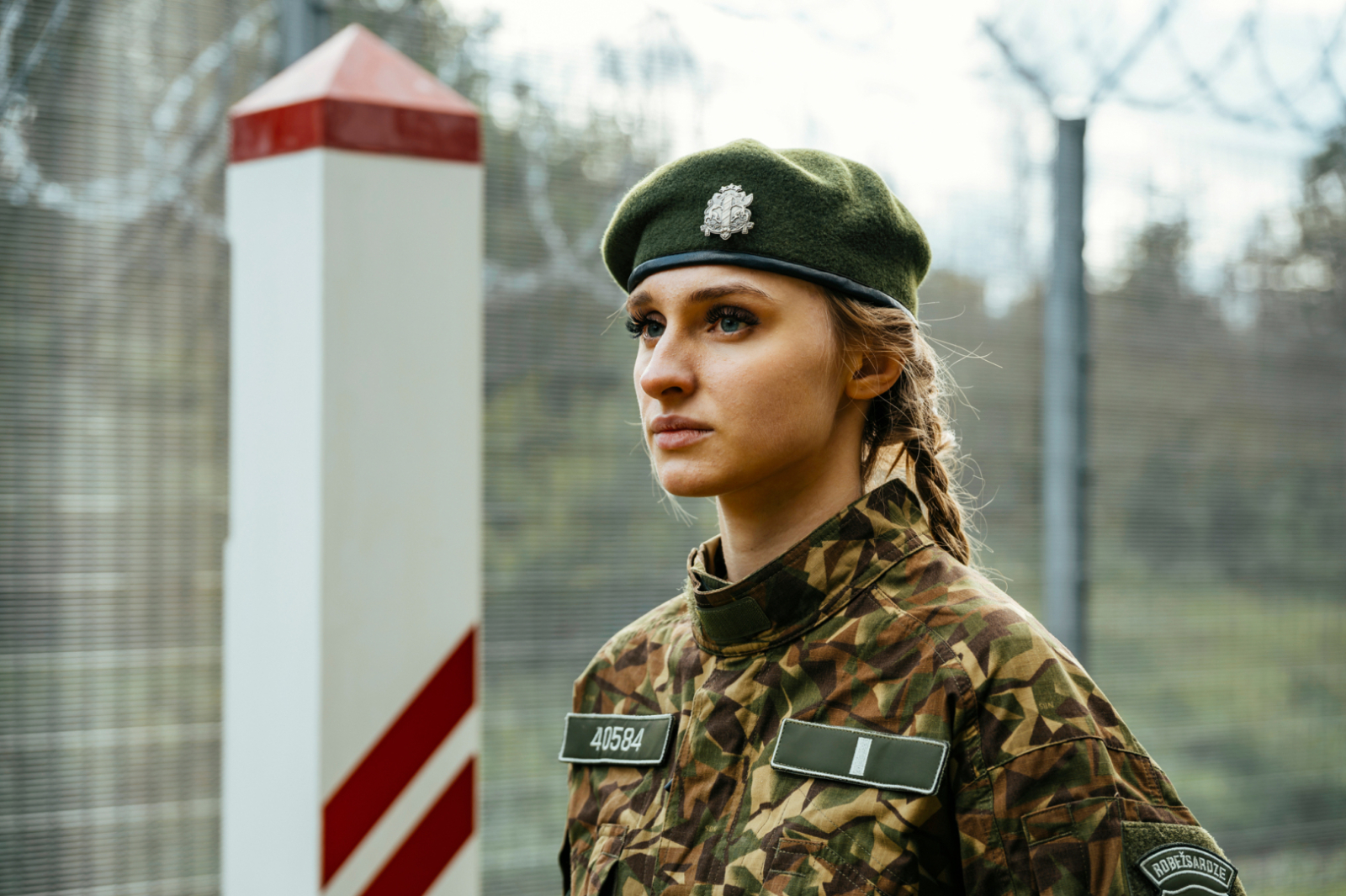 FOTO: Robežsargs jaunajā formas tērpā