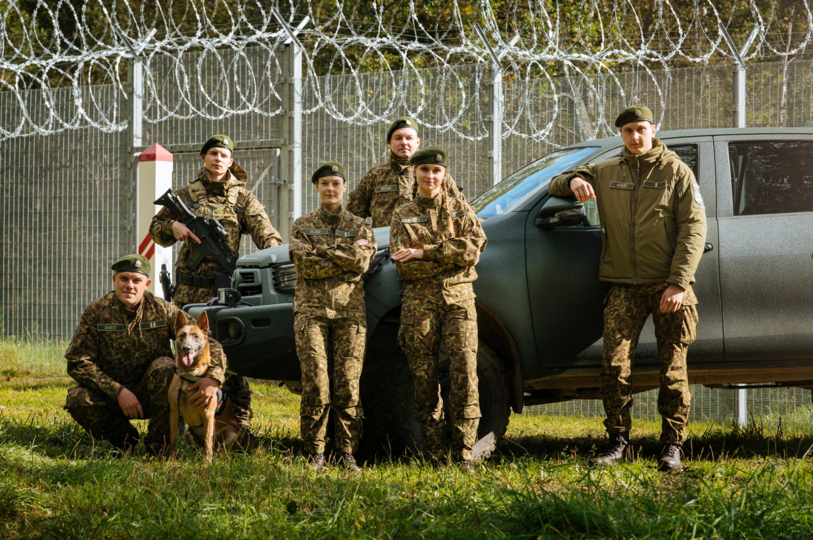 FOTO: Robežsargs jaunajā formas tērpā