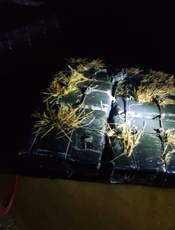 FOTO: Cigarešu saiņi